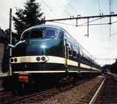 807589 Afbeelding van het electrische treinstel nr. 501 (mat. 1964, plan TT, Treinstel Toekomst ) te Hulshorst.